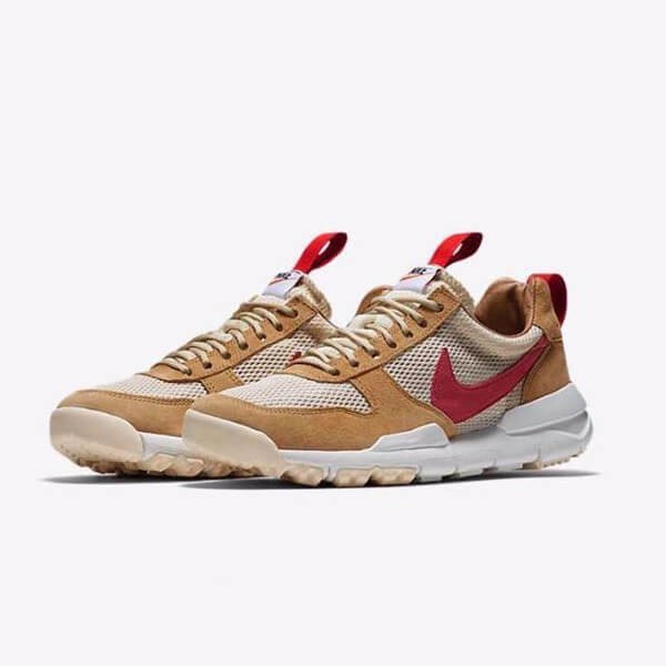 完売前に!トムサックスコラボ!トムサックス x ナイキ スーパーコピー Mars Yard 2.0 AA2261-100
